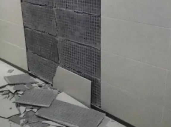 霍邱瓷砖空鼓维修公司分享下霍邱墙砖松动维修的知识